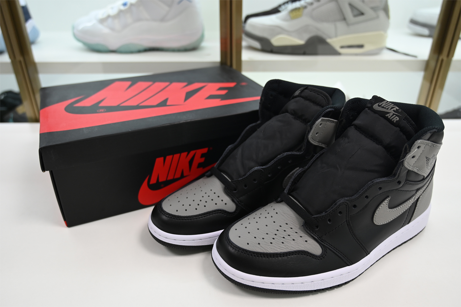 Air Jordan 1 Retro High OG “Shadow‘’ 555088-013