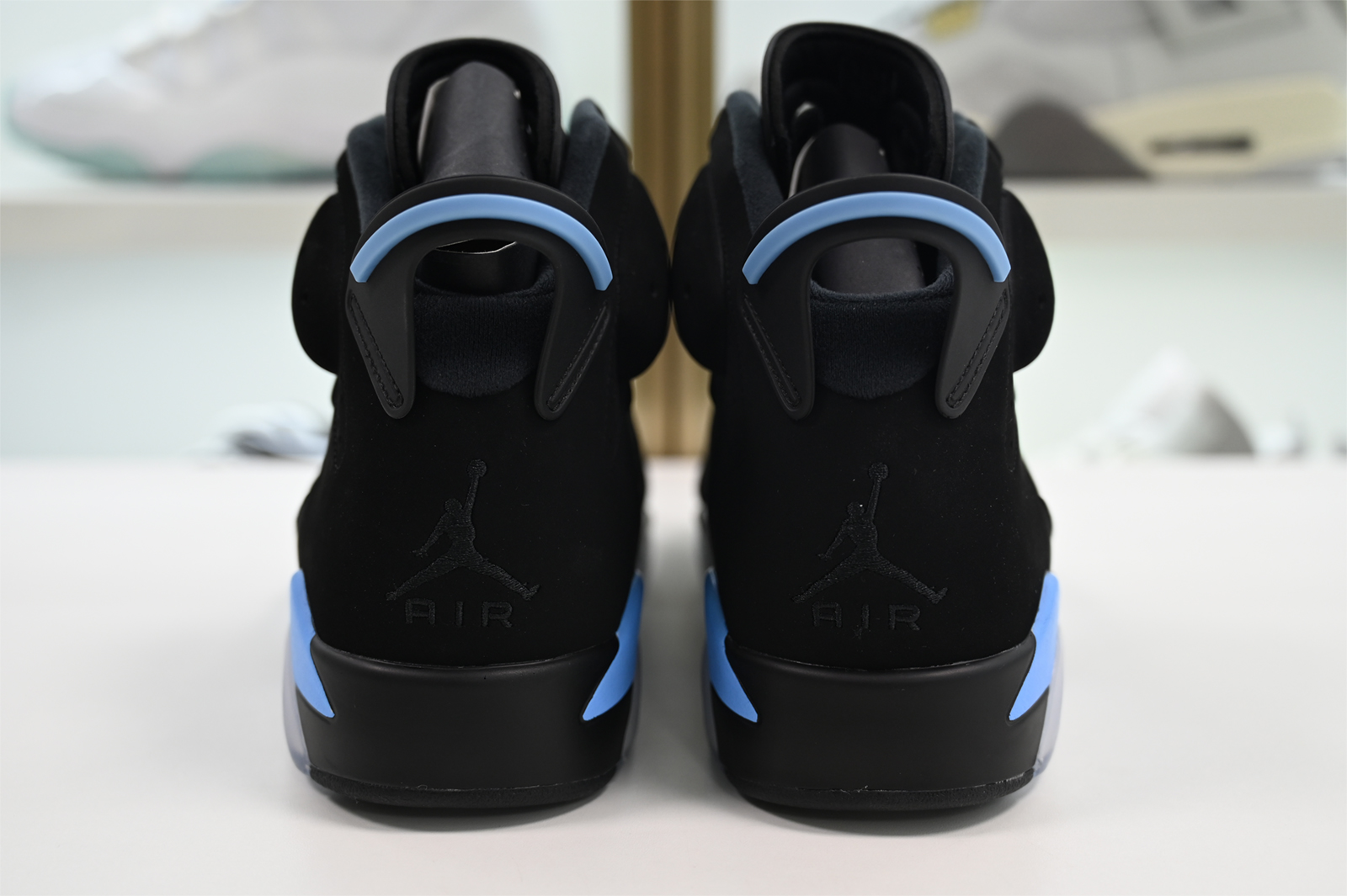 Air Jordan 6 ”UNC” 384664-006