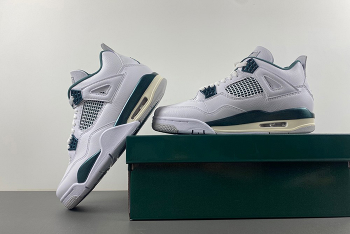 Air Jordan 4 “Oxidized Green” FQ8138-103