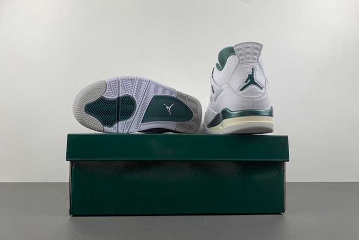 Air Jordan 4 “Oxidized Green” FQ8138-103