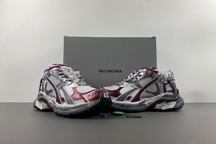 Ba*len*cia*ga runner sneaker 772774-w3rbw-0312