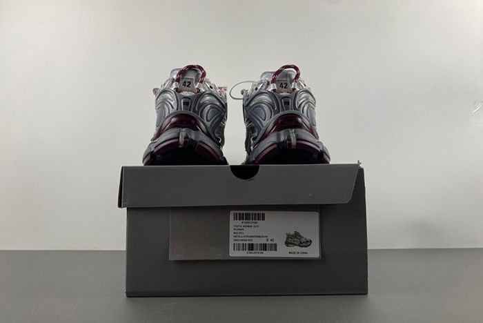 Ba*len*cia*ga runner sneaker 772774-w3rbw-0312