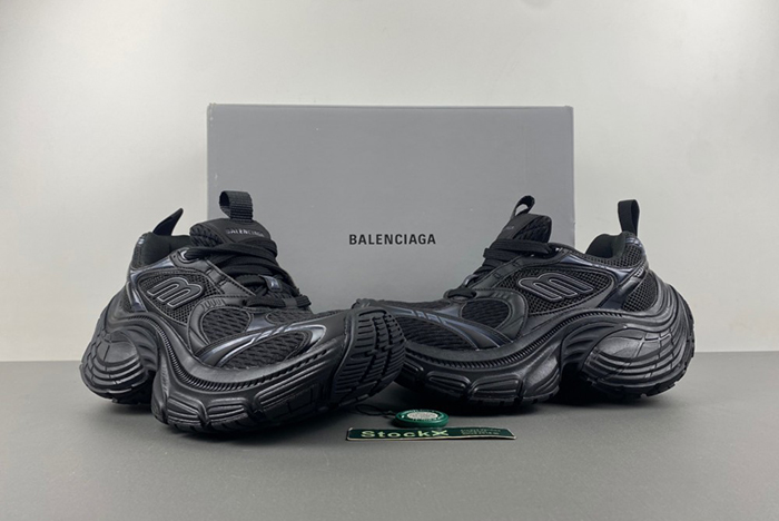Ba*len*cia*ga 3xl distressed-mesh trainers 784342 w2mvz 1010