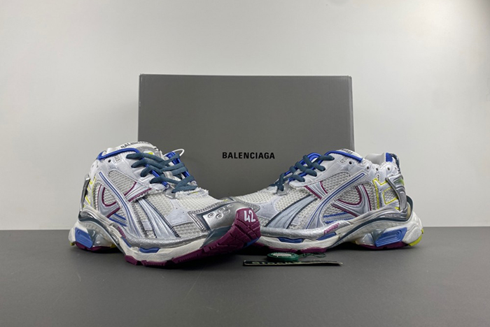 Ba*len*cia*ga runner sneaker 772774-w3rny-0328