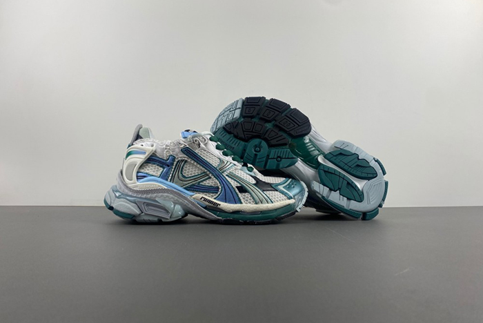 Ba*len*cia*ga runner sneaker 7.5 77274-w3rbw-0623