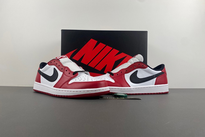 Air Jordan 1 Low Chicago OG 705329-600
