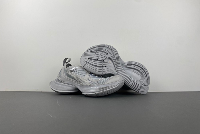 Ba*len*cia*ga white circuit sneaker 793944 wflgy 0315