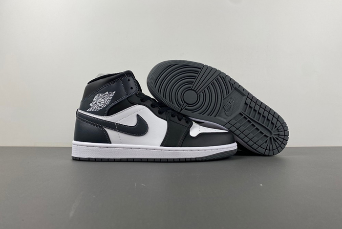 Wmns Jordan 1 Mid "Cosmic Clay" BQ8426-001