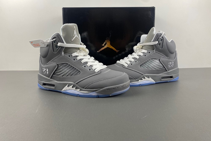 Jordan 5 Retro