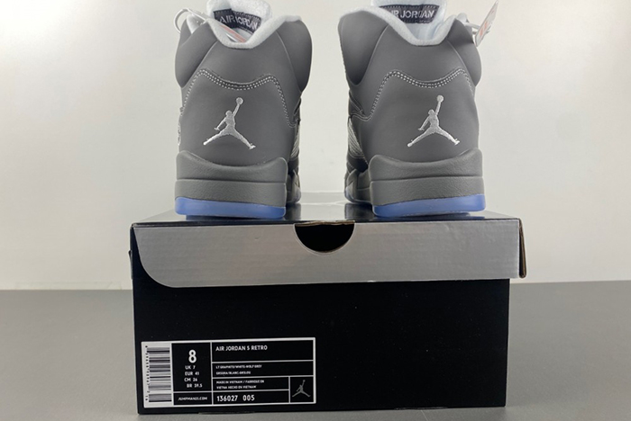 Jordan 5 Retro